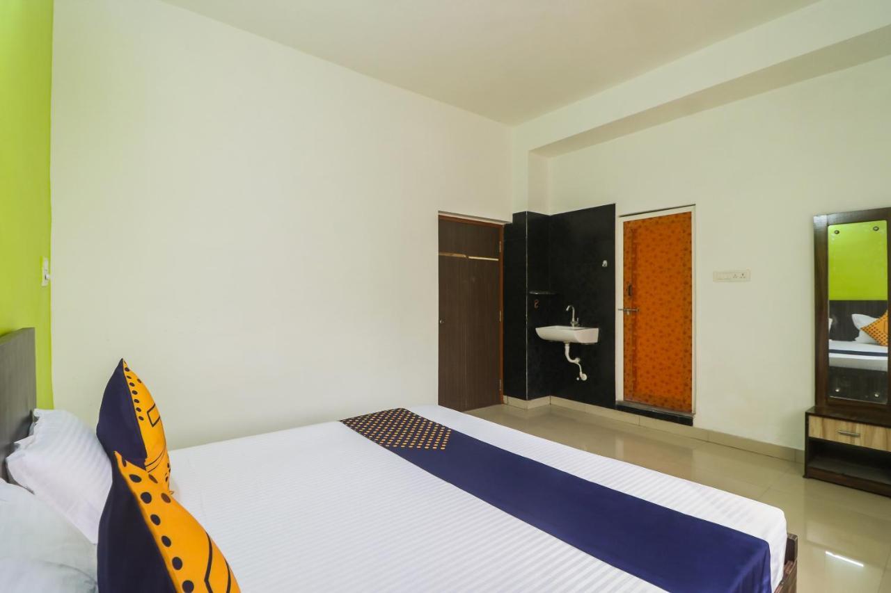 Spot On 65446 Hotel Kingston Raipur  Exterior photo